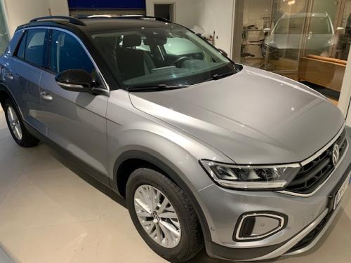 VW T-Roc 2.0 TDI Style 115 cv (grigio tetto nero)